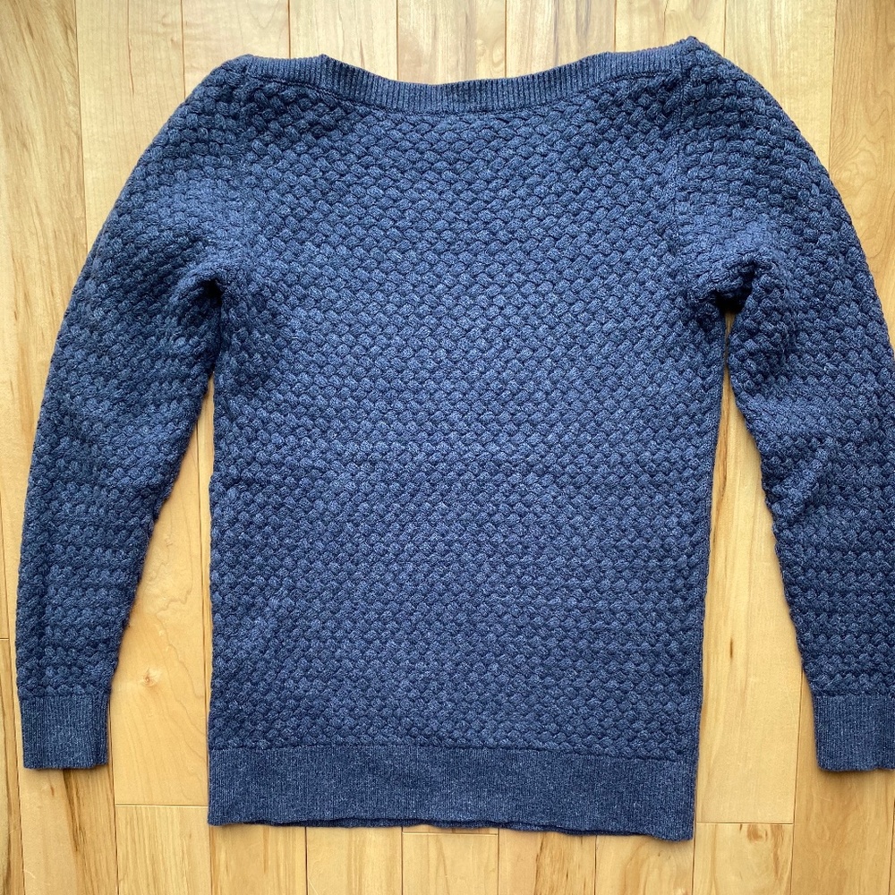 LL Bean knit sweater - Picture 4 of 8